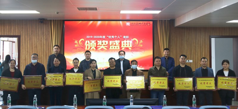 懷化吉光琴行有限公司,懷化吉光琴行,懷化鋼琴，懷化琴行，懷化雅馬哈鋼琴